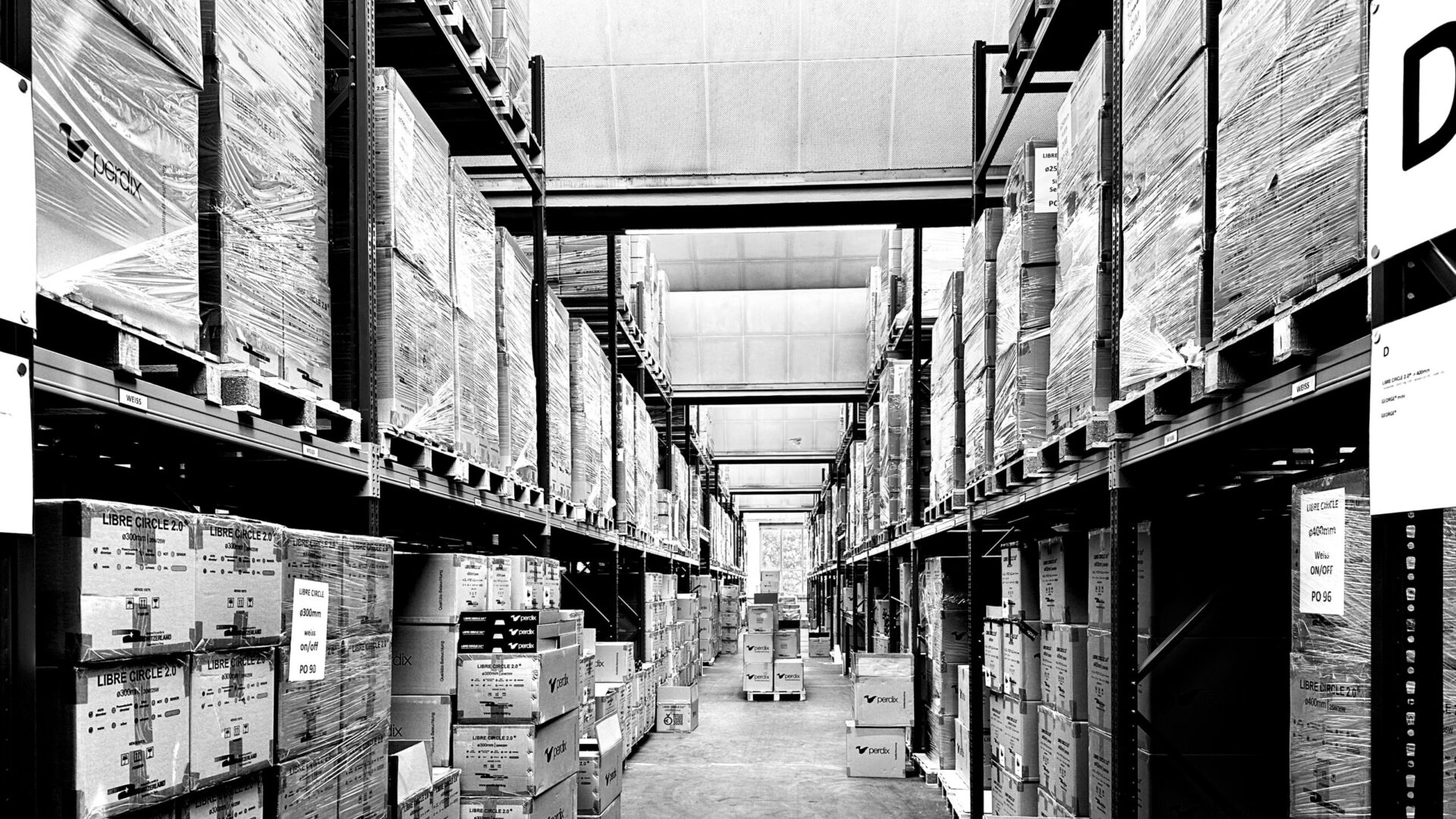 Logistik, Lager, Ware, Produktion, Lagerverfügbarkeit, Lieferung