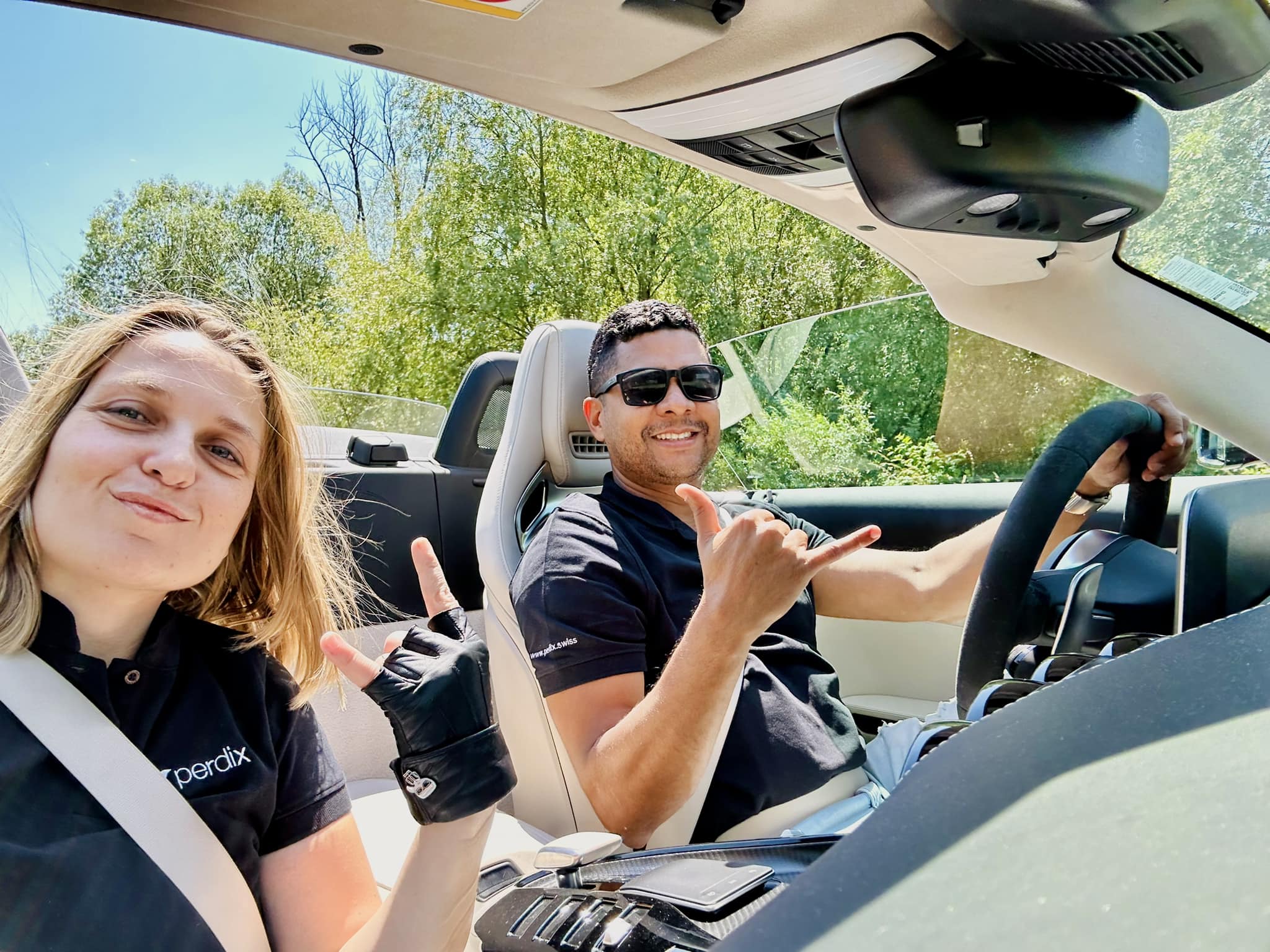 Neuer Mitarbeiter Herzlich willkommen Adriano